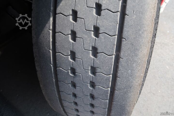 Standard dragbil DAF XF 460 FT