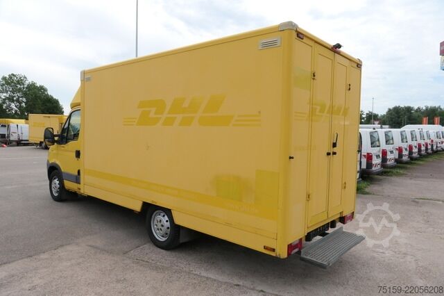 Skåpbil iveco Daily 35 S11 C30C AUTOMATIK KAMERA Regale LUFT