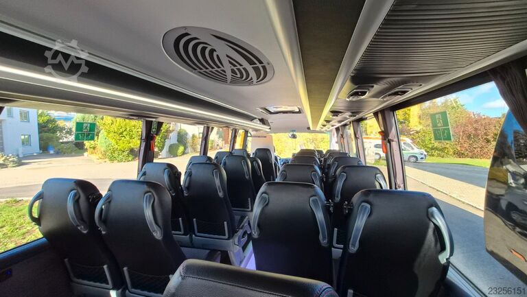 Minibuss IVECO 2x Daily 70 Lagerfahrzeug Ferqui Sunrise 2,5 m B