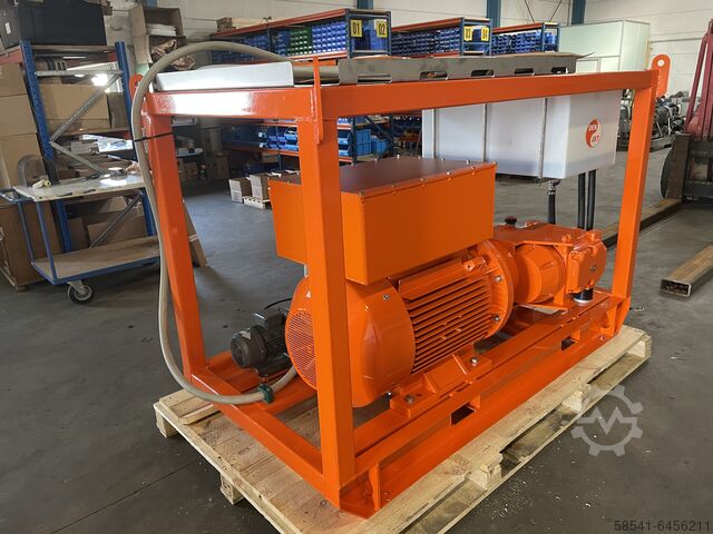 200-2500 bar, 21-240 l/min elektrisch DEN-JET CE125