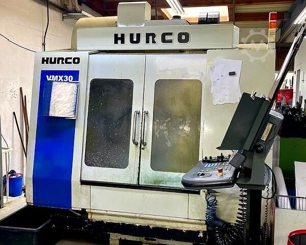 Fresadora CNC HURCO VMX 30