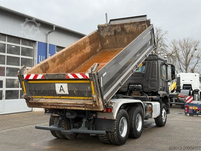 Camión volquete MERCEDES-BENZ Arocs 2646 6x4 Kipper MEILLER Bordmatik