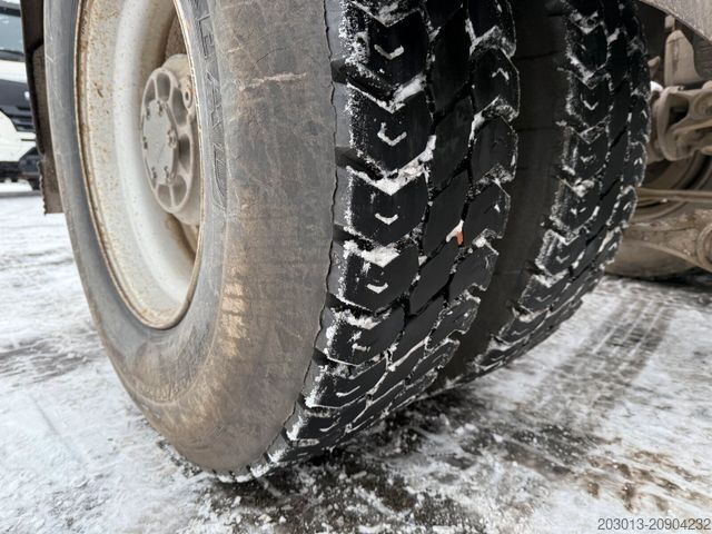 Tractor estándar VOLVO FM 500 4x4 SZM - Kipphyd. Euro 6