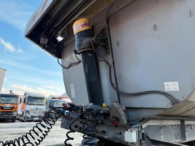 Semirremolque volquete SCHWARZMÜLLER SK SM 5198 Kippauflieger 3 ACHS