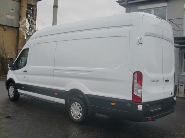  Ford Transit Trend 350 L4H3 Parktronic