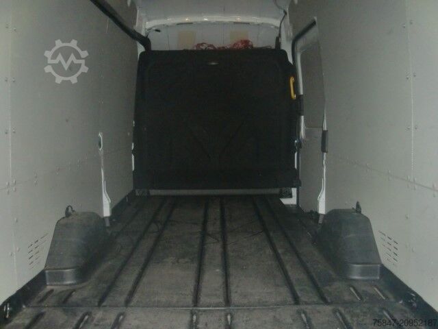  Ford Transit Trend 350 L4H3 Parktronic