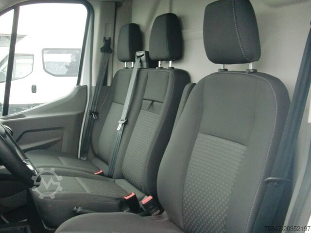  Ford Transit Trend 350 L4H3 Parktronic