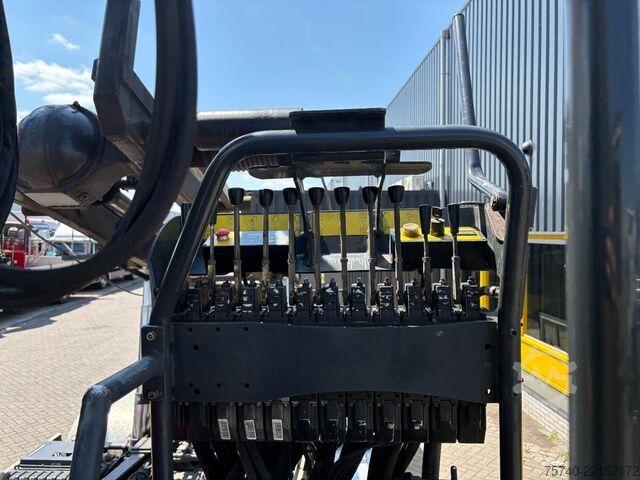 Ciężarówka z dźwigiem Ginaf X 3335 S + PALFINGER  E 165 Z + 6X6 + MANUAL + ...