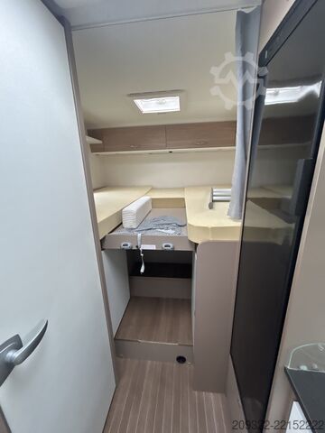 Camper van 2023 Ford Transit Etrusco | Manuale | Completamente equipaggiato
