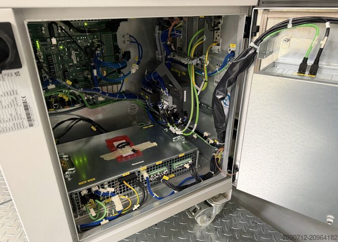 Industrirobot KUKA KRC4 KR10 R900-2 / FLR