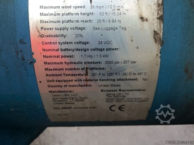 Piattaforma aerea montata su rimorchio Genie TZ-50 DC w/ Drive 17.09 m