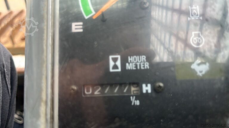 Minipala compatta cingolata Takeuchi TL130 with forks and loader bucket