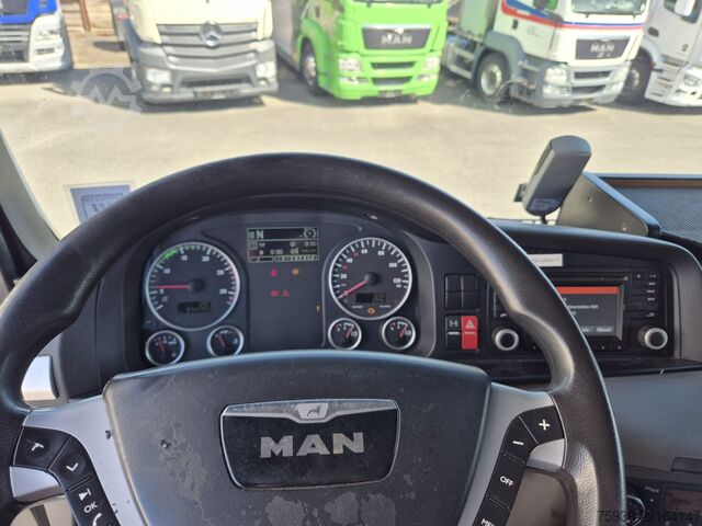 Τυπική μονάδα τράκτορα MAN TGX 18.440 4x2