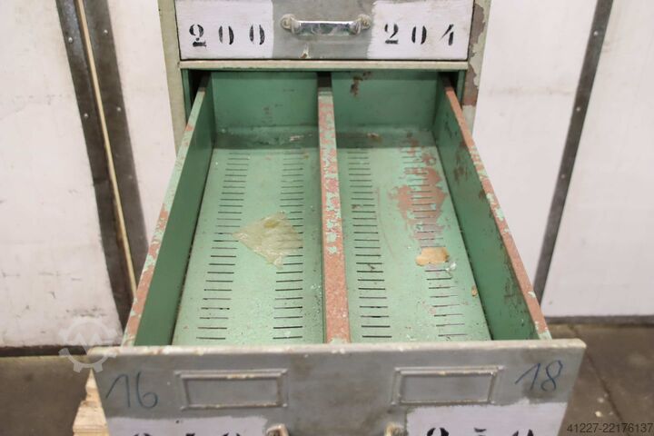Verktygsskåp, lådskåp unbekannt 420/625/H1350 mm
