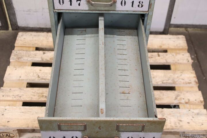 Szerszekrény, fiókos szekrény unbekannt 420/625/H1350 mm