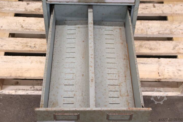 Szerszekrény, fiókos szekrény unbekannt 420/625/H1350 mm