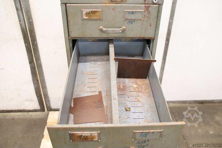 Szerszekrény, fiókos szekrény unbekannt 420/625/H1350 mm
