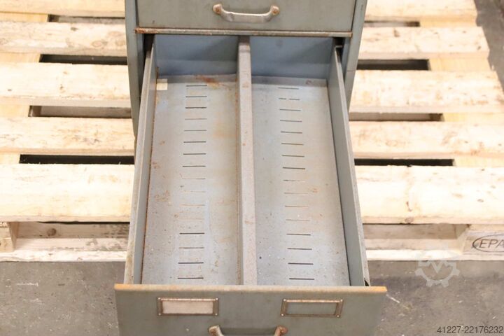 Szerszekrény, fiókos szekrény unbekannt 420/625/H1350 mm