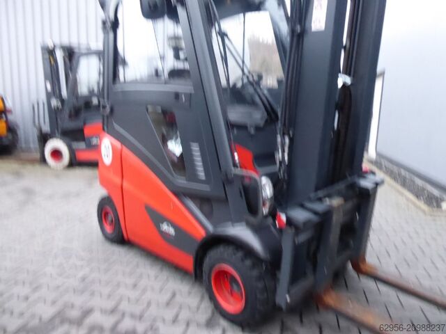 Empilhador de GPL Linde H18T-01