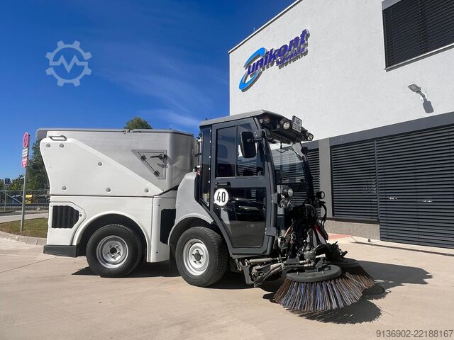 Măturătoare stradală Hako Citymaster 1600