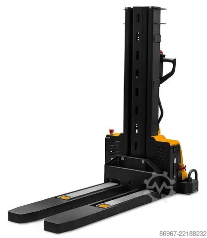 Carrello elevatore a montante autocarricante CORMAK SES10-13