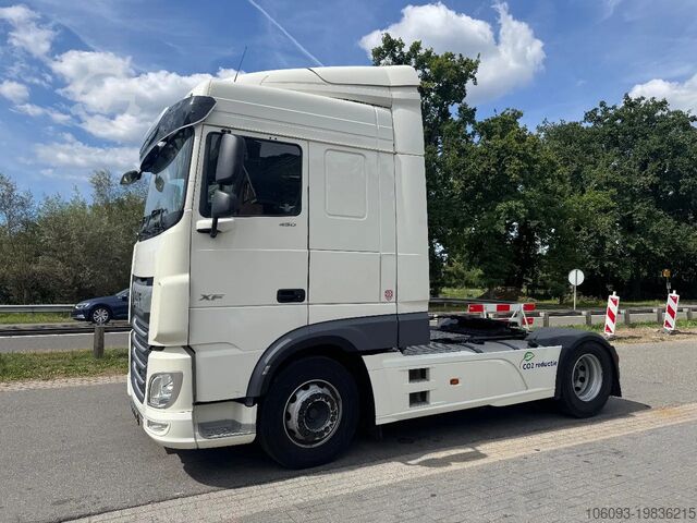 Standaard-SZM DAF XF 450 Spacecab  Smart tacho