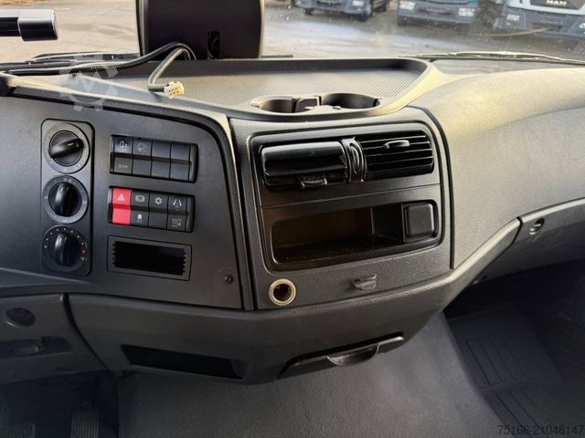 Furgone centinato MERCEDES-BENZ ATEGO 818 L Pritsche/Pl. 5,20 m*Klima*EURO 6 D