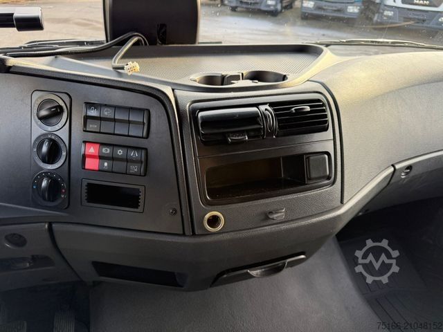 Furgone centinato MERCEDES-BENZ ATEGO 818 L Pritsche/Pl. 5,20 m*Klima*EURO 6 D