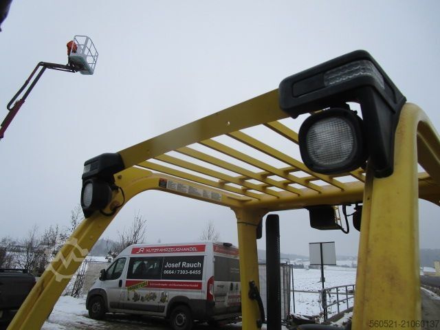 Dízel targoncák Hyster H2.5FT - Triplex-Freihub + Seitenschieber