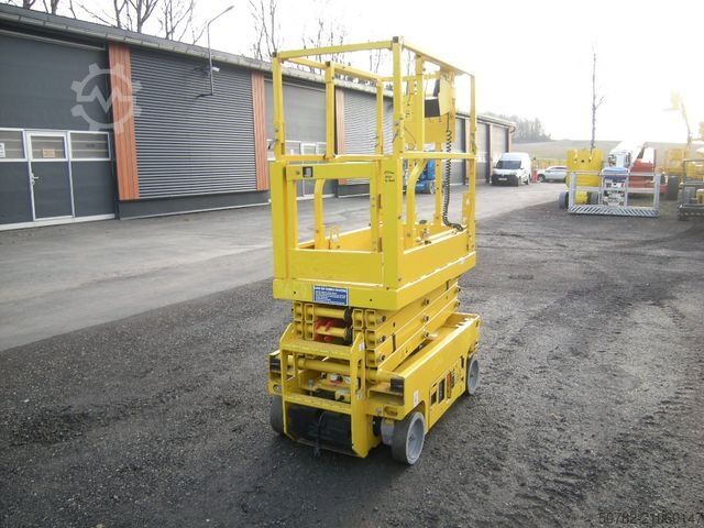 Arbeitsbühne GENIE GS 1330, Genie mit neuen Batterien, 5,9 m