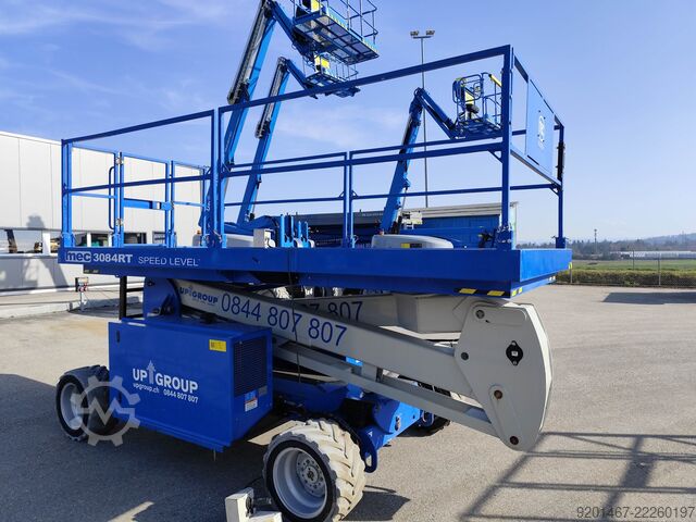 Specialarbetsplattform MEC 3084RT