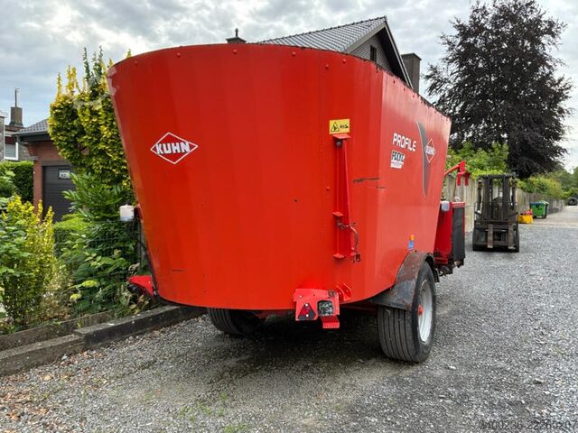 Foderblandarvagn Kuhn 1480