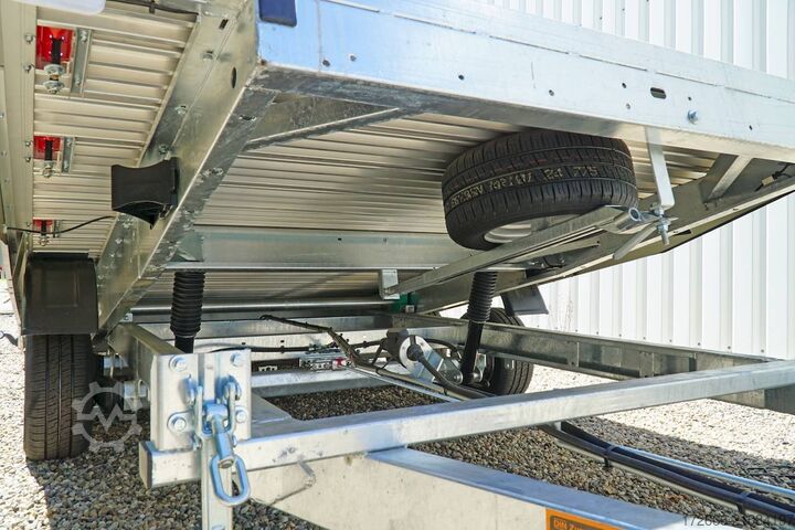 Bestelwagen autodrager Vezeko IMOLA 30.43 RACE MASTER | HANDSEILWINDE 502X209CM 3000KG AUTOTRAILER