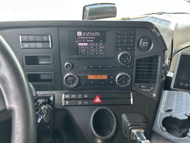 Standard-SZM Mercedes-Benz Actros 1840 Streamspace / 821 dkm / Full Spoile...