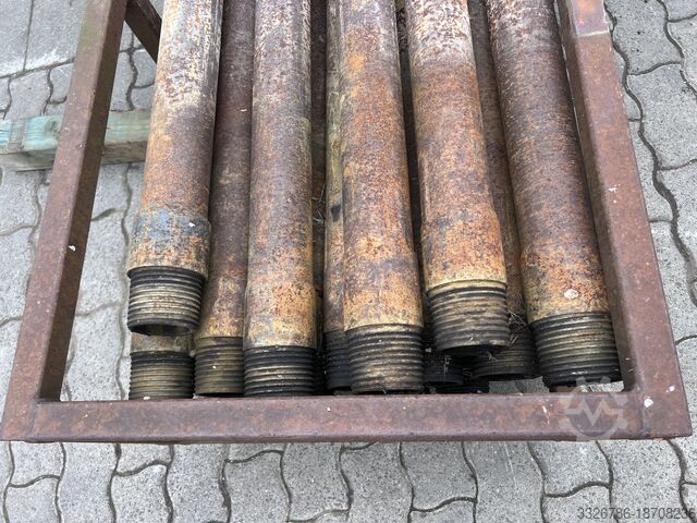 Vrtná souprava pro stavbu vrtů Bohak KL120