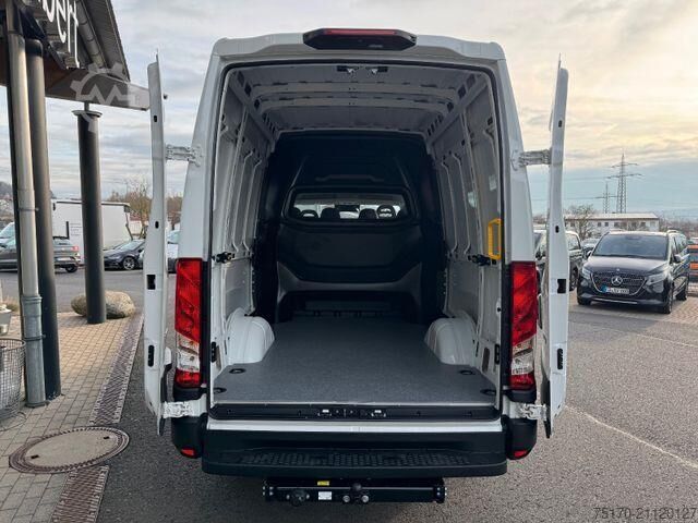 Hochdachkombi Iveco Daily 35S16 A8 *DoKa*Automatik*AHK*R3.520mm*