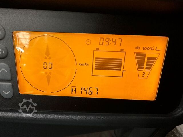 Electric 4-wheel forklift Jungheinrich EFG 320 - TRIPLEX 6 m