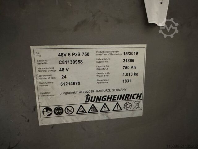 Electric 4-wheel forklift Jungheinrich EFG 320 - TRIPLEX 4,4 m