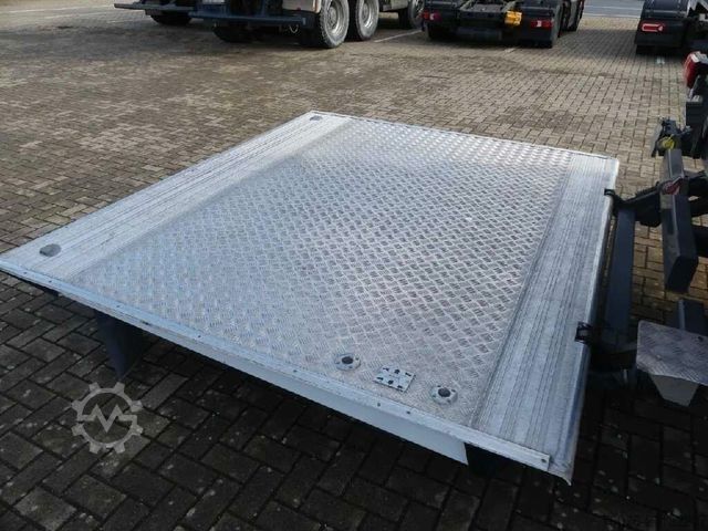 Kutu kamyonu MERCEDES-BENZ 1224 L LBW 1.5t Retarder 1 Bett Heizung Klima