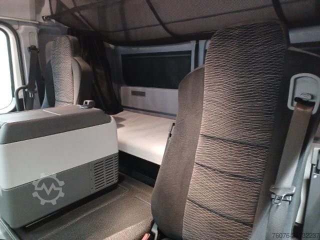 Kutu kamyonu MERCEDES-BENZ 1224 L LBW 1.5t Retarder 1 Bett Heizung Klima