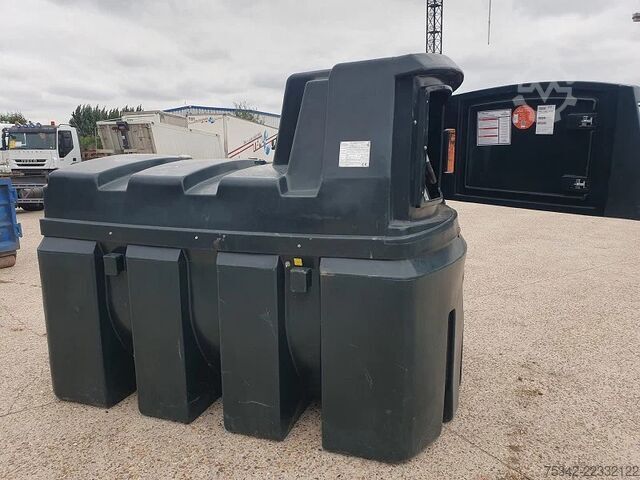 δεξαμενόπλοιο κοντέινερ Titan Fuel Kingspan FUEL KINGSPAN FM2500 - Id V1