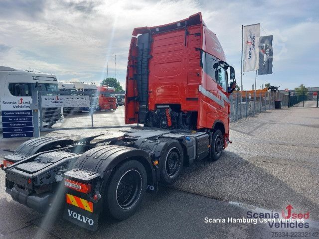 Standard tractor unit Volvo FH 500 6x2/4