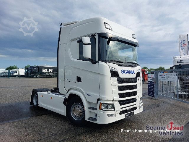 Standard tractor unit Scania S 460 A4x2NA