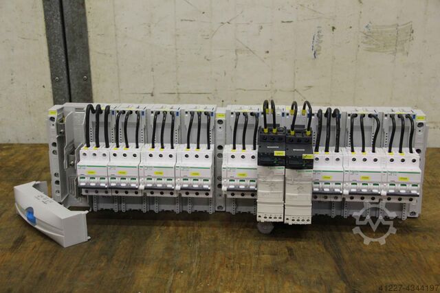 Hjælpekontakt Schneider wöhner IC60N LUCA05BL