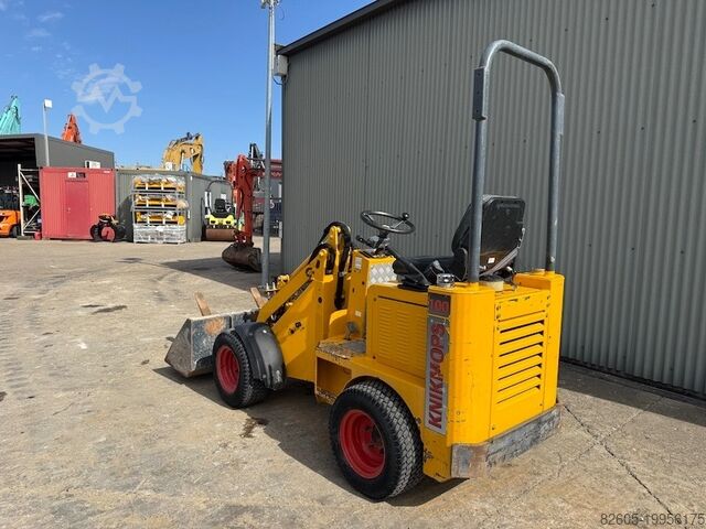 Miniladdare Knikmops KM 100