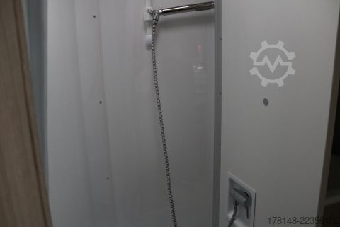Przyczepa kempingowa/kamper Bürstner Lineo T 690 G