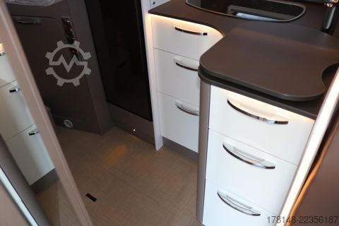 Przyczepa kempingowa/kamper Bürstner Lyseo TD 690 G Limited Edition