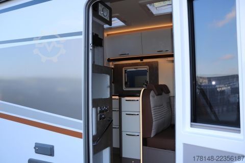Przyczepa kempingowa/kamper Bürstner Lyseo TD 690 G Limited Edition