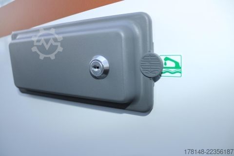 Przyczepa kempingowa/kamper Bürstner Lyseo TD 690 G Limited Edition