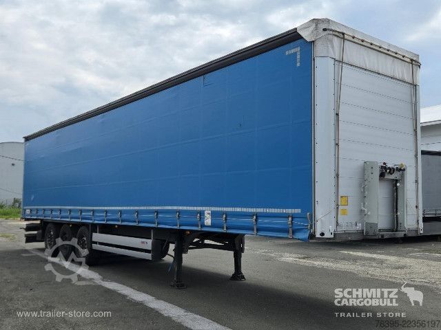 Semirimorchio con telone Schmitz Cargobull Semitrailer Curtainsider Standard